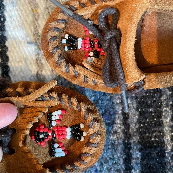 MINNETONKA moccasin - Picture 9 of 9